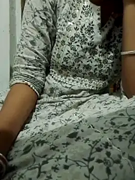 Snapshot of saaniya chatting on February 2026 10:39:01 PM saaniya online show from February 2026 10:39:01 PM