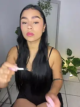 meli ortiz  online show from July 2026 02:02:01 PM