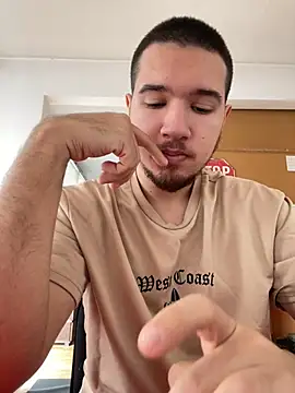 Drag Queen online show from February 2025 08:59:02 AM