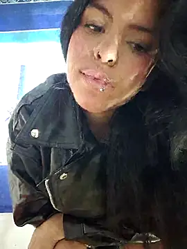 Angela Sophie online show from January 2026 06:57:02 PM