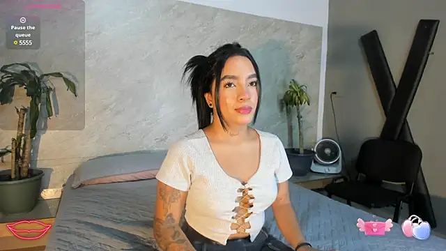 Estefy gomez09 online show from February 2025 07:45:02 PM