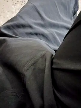 suggest121 online show from March 2025 03:36:02 PM