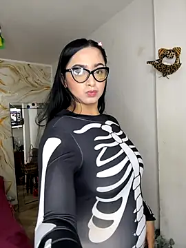 kendall morry online show from October 2025 04:13:02 AM