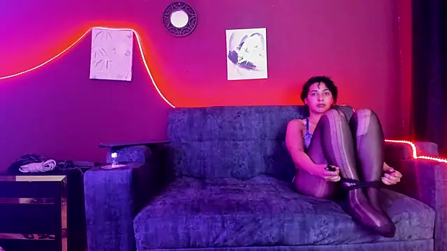 Snapshot of SOPHI_WOLFF chatting on March 2025 01:27:01 AM SOPHI WOLFF online show from March 2025 01:27:01 AM