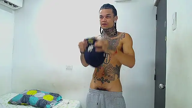 hot man05 online show from July 2026 02:09:02 AM