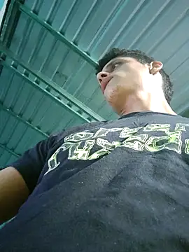 Snapshot of CarlosZava27216 chatting on October 2025 05:10:01 AM CarlosZava27216 online show from October 2025 05:10:01 AM