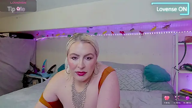 Snapshot of GoddessAlimony chatting on May 2026 02:49:02 PM GoddessAlimony online show from May 2026 02:49:02 PM