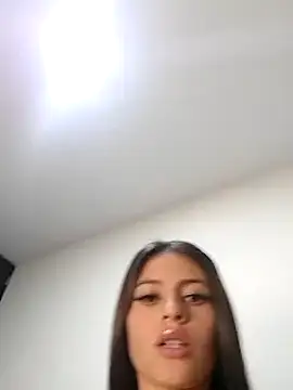 Snapshot of vanessacardena14 chatting on January 2025 07:15:01 PM vanessacardena14 online show from January 2025 07:15:01 PM