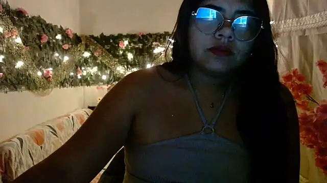 viccky vick online show from November 2025 06:16:02 AM