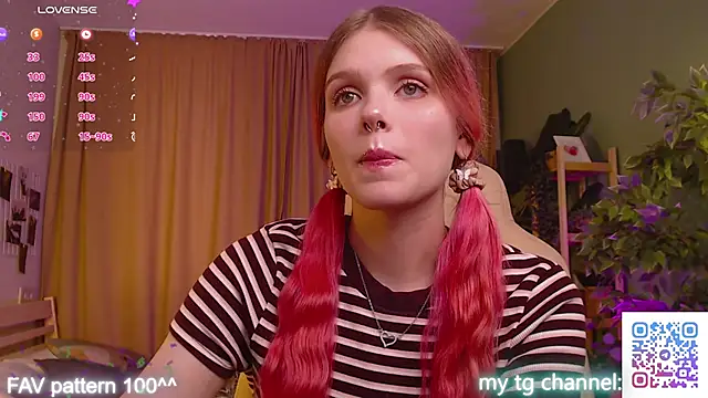 Snapshot of Gretchen_Mol chatting on February 2026 07:37:02 AM Gretchen Mol online show from February 2026 07:37:02 AM