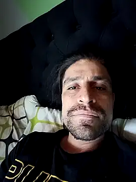 Quemoustro online show from January 2025 07:32:01 PM