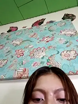 Snapshot of Little_Saori chatting on February 2025 05:25:01 AM Little Saori online show from February 2025 05:25:01 AM