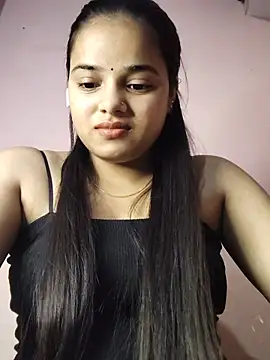 Snapshot of RAYI_123 chatting on May 2026 06:09:01 PM RAYI 123 online show from May 2026 06:09:01 PM