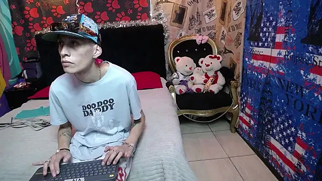 SimonAndJocelyn online show from February 2025 01:25:02 AM