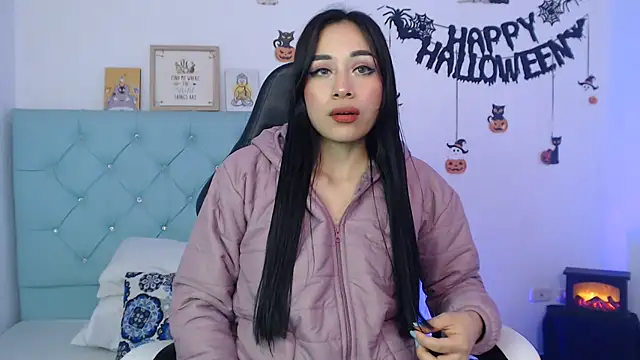 Marce0 online show from November 2025 04:47:01 AM