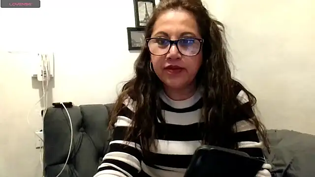 MirandaLatinaLovely online show from February 2026 04:05:02 AM