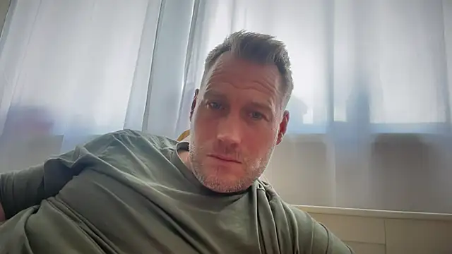 Snapshot of Christian87xxx chatting on October 2025 01:52:01 PM Christian87xxx online show from October 2025 01:52:01 PM