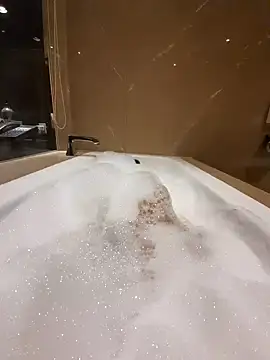 Snapshot of ahwei716 chatting on February 2025 11:10:01 AM ahwei716 online show from February 2025 11:10:01 AM