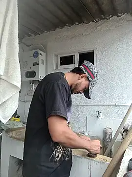 Niick01  online show from October 2025 06:07:02 PM