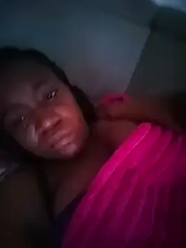 Snapshot of DayannaBronx chatting on March 2025 02:12:01 PM DayannaBronx online show from March 2025 02:12:01 PM