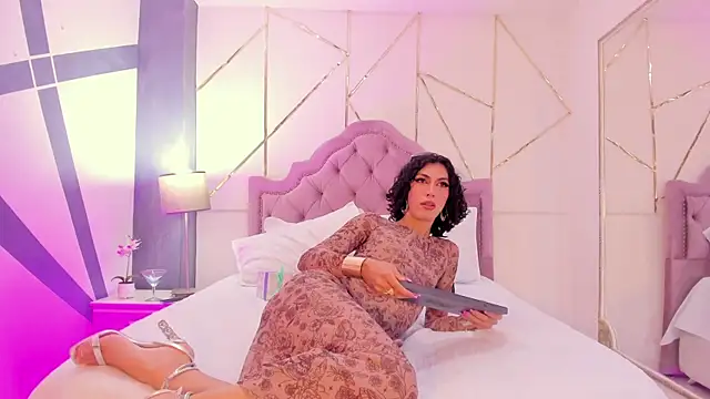 allicemackenzie online show from March 2025 09:18:02 PM