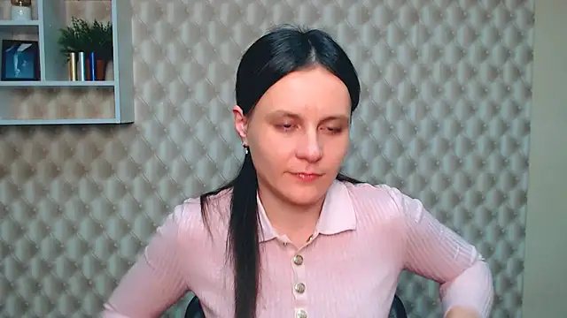 ValeriaHeart  online show from March 2025 02:08:02 PM