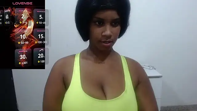 CanelaFierce online show from November 2025 08:41:02 PM