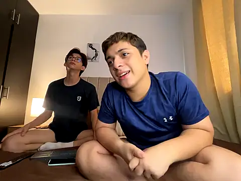 jacob and sam online show from October 2025 07:56:02 PM