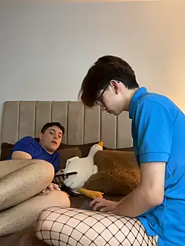 jacob and sam online show from November 2025 08:11:02 PM