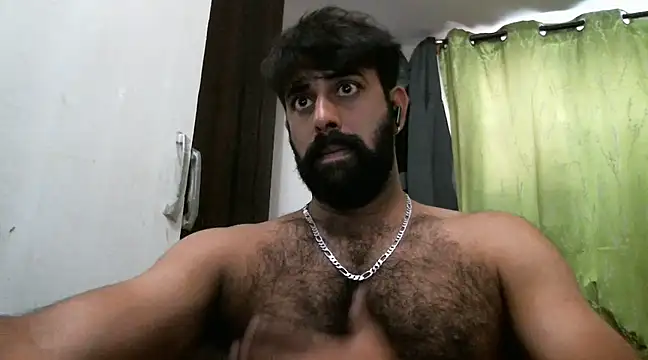 Snapshot of indianhairybull chatting on February 2025 04:24:02 AM indianhairybull online show from February 2025 04:24:02 AM
