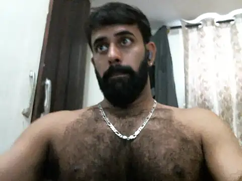Snapshot of indianhairybull chatting on April 2026 04:59:02 AM indianhairybull online show from April 2026 04:59:02 AM