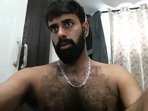 Snapshot of indianhairybull chatting on April 2026 04:35:01 AM indianhairybull online show from April 2026 04:35:01 AM