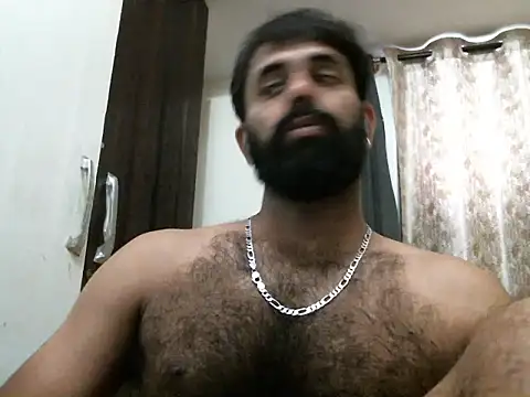 Snapshot of indianhairybull chatting on April 2026 04:49:02 AM indianhairybull online show from April 2026 04:49:02 AM
