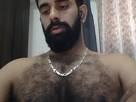 Snapshot of indianhairybull chatting on May 2026 04:52:01 AM indianhairybull online show from May 2026 04:52:01 AM