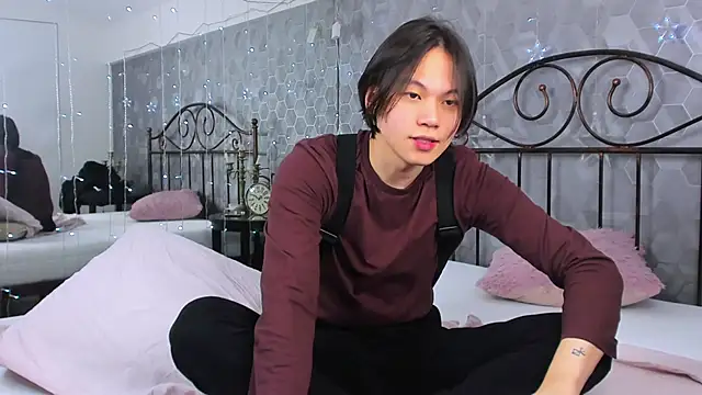 Snapshot of just_gay_ chatting on January 2025 08:43:01 AM just gay  online show from January 2025 08:43:01 AM