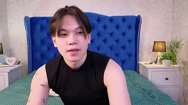 Snapshot of just_gay_ chatting on March 2025 11:31:02 PM just gay  online show from March 2025 11:31:02 PM