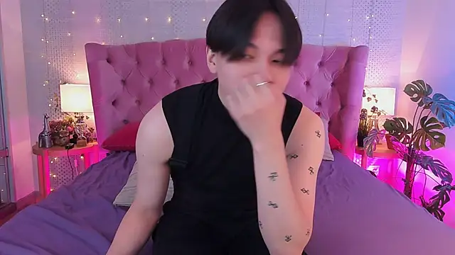 Snapshot of just_gay_ chatting on March 2025 01:25:02 PM just gay  online show from March 2025 01:25:02 PM