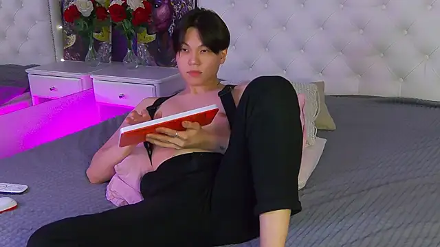 Snapshot of just_gay_ chatting on March 2025 10:08:02 PM just gay  online show from March 2025 10:08:02 PM