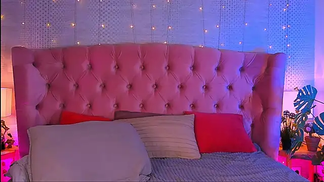 Snapshot of just_gay_ chatting on March 2025 12:15:02 AM just gay  online show from March 2025 12:15:02 AM