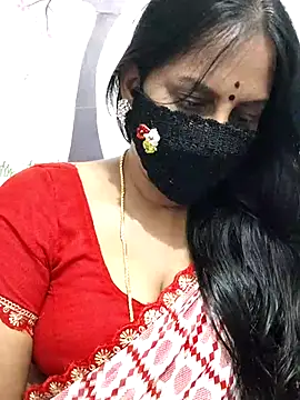 Snapshot of Tamil_Meera12 chatting on May 2026 11:29:02 AM Tamil Meera12 online show from May 2026 11:29:02 AM