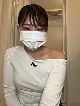 Snapshot of Rara__oo chatting on March 2025 07:30:01 AM Rara oo online show from March 2025 07:30:01 AM