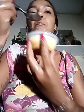 Pantaneirasexy online show from February 2026 11:45:02 PM