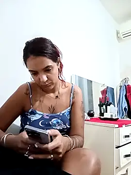 Pantaneirasexy online show from April 2026 06:19:02 PM