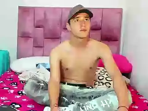 Snapshot of daimon_king05 chatting on March 2025 08:28:01 PM daimon king05 online show from March 2025 08:28:01 PM