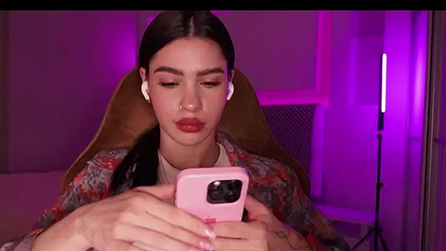 Snapshot of _BbFreya chatting on February 2025 07:27:02 PM BbFreya online show from February 2025 07:27:02 PM