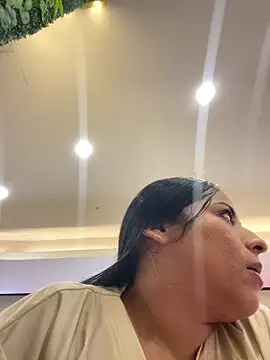 lamaravilla 08 online show from March 2026 10:50:01 PM