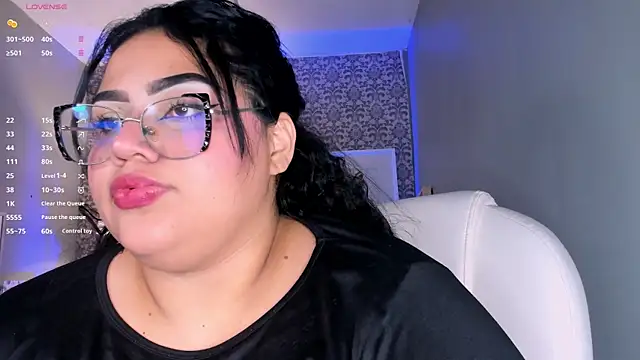 Snapshot of _michel_bbw chatting on November 2025 03:39:02 AM michel bbw online show from November 2025 03:39:02 AM