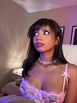 Gigi Strawberry online show from March 2026 02:24:01 AM