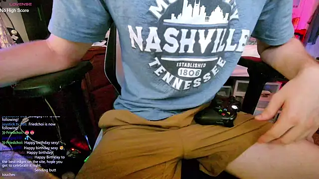 Snapshot of AaronSkeetman chatting on May 2026 12:57:02 PM AaronSkeetman online show from May 2026 12:57:02 PM