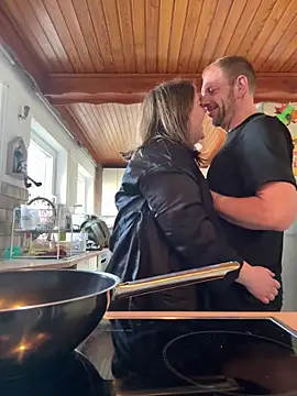 Lars-Lola online show from March 2025 02:42:02 PM